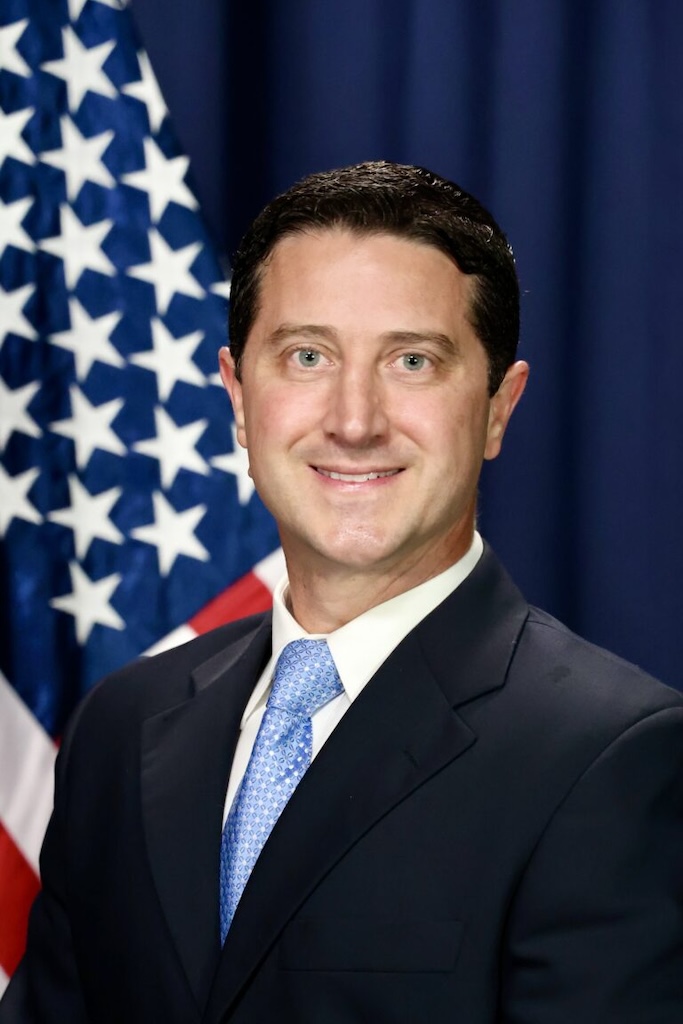 CAO Jo Guzman